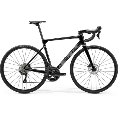 MERIDA SCULTURA 4000 V3 METÁLFEKETE/FEGYVERSZÜRKE